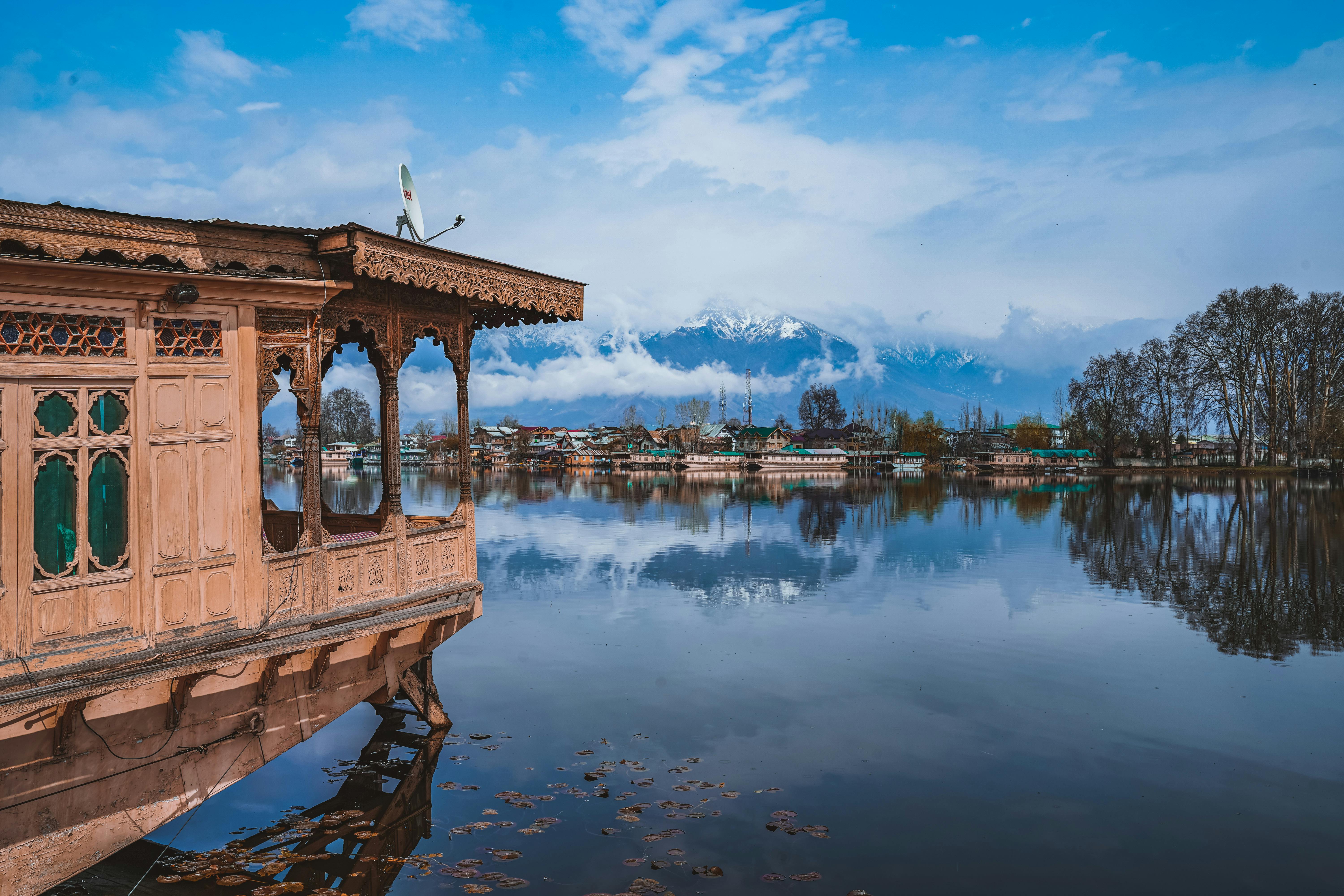 Kashmir Valley scenic view